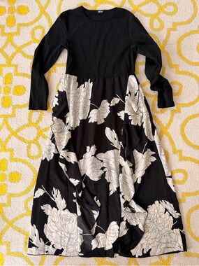 BTFBM Long-sleeve Flowy Dress. Sz L